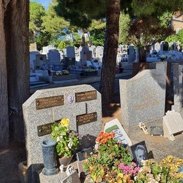 La tombe de Georges Brassens [Collection Bertnard Lonjon]