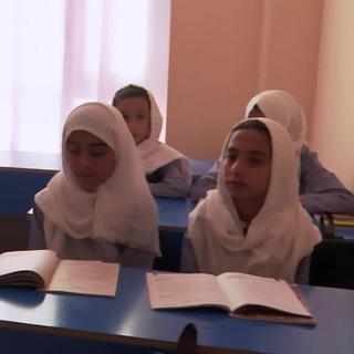 Afghanistan: L’espoir d’un assouplissement des dogmes talibans a été de courte durée. Les jeunes filles sont privées d’école dès l’âge de 12 ans