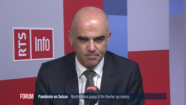 Les mesures sanitaires vont se prolonger jusqu'à fin février au moins: interview d'Alain Berset