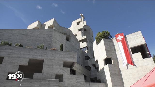 L’église Saint-Nicolas d’Hérémence, dans le Valais, célèbre ses 50 ans. Une architecture en béton armé atypique et controversée pour un monument religieux