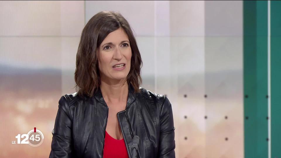 Trois autrices sont parties à la rencontre de 21 politiciennes suisses. Linda Bourget, autrice est notre invitée.