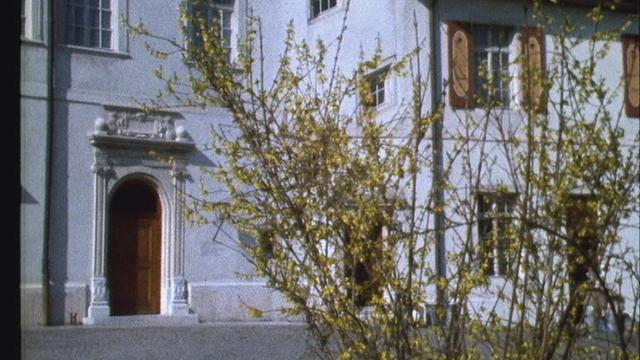 Le château de Porrentruy et sa Tour Refous