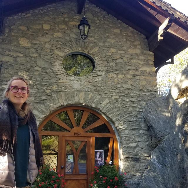 Chapelle des Corbelins avec Virginie Lugon [RTSReligion - Christine Mo Costabella]