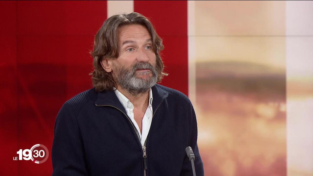 L'écrivain Frédéric Beigbeder présent à "Livre sur les quais" à Morges. Il met en garde contre la pensée unique.