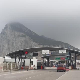 Poste frontière  entre Gibraltar et l'Espagne [RTS - Noémie Lehouelleur]