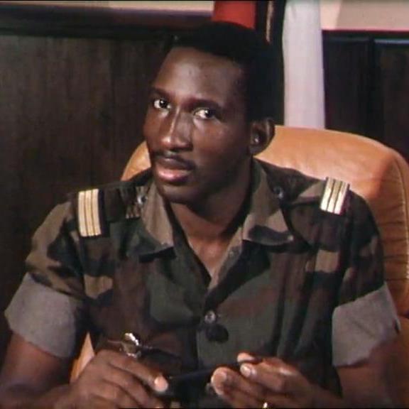 Le Président Thomas Sankara expose les bases de son action - Burkina Faso [capture d'écran du Temps Présent du 21.06.1984 - RTS]