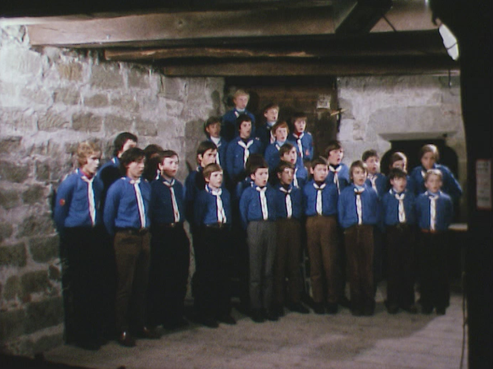 La Maîtrise du faisceau cadet vaudois chante "Gloire à toi" version longue