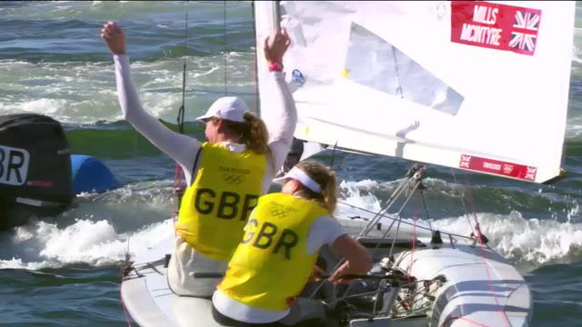 Voile, dériveur double dames: la Suisse remporte la Medal Race et se classe 4e, la Grande-Bretagne en or
