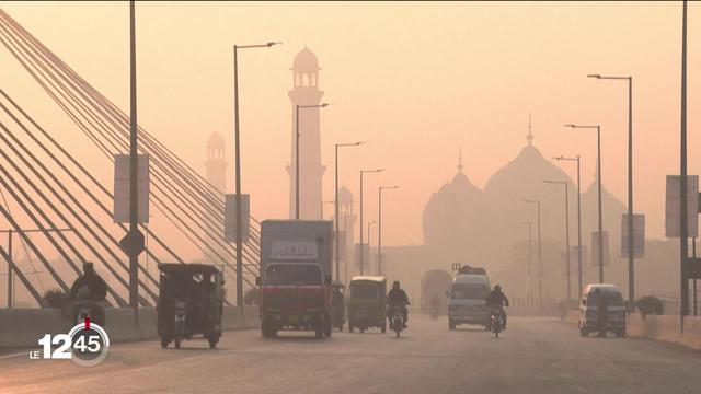 L'Inde ferme ses écoles et confine la population de ses grandes villes en raison d'un pic de pollution atmosphérique