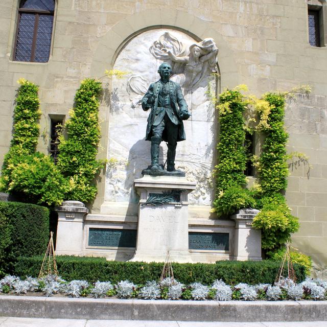 Monument Davel de Maurice Reymond [CC by SA 3.0 Unreported Wikimédia - Odrade123]