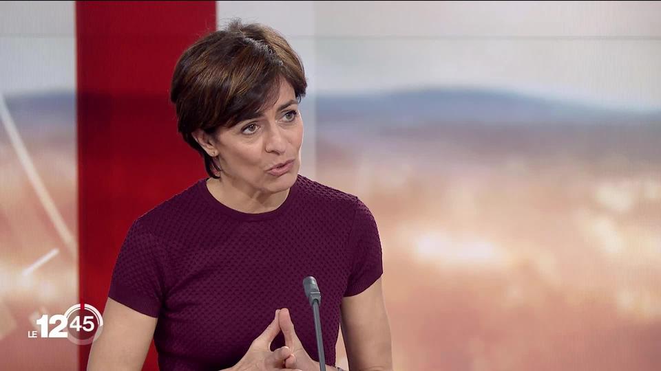 La Suisse attend les mesures du Conseil fédéral. L'analyse d'Esther Mamarbachi, journaliste à la RTS.