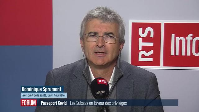 Un Suisse sur deux favorables aux privilèges d’un passeport Covid : interview de Dominique Sprumont