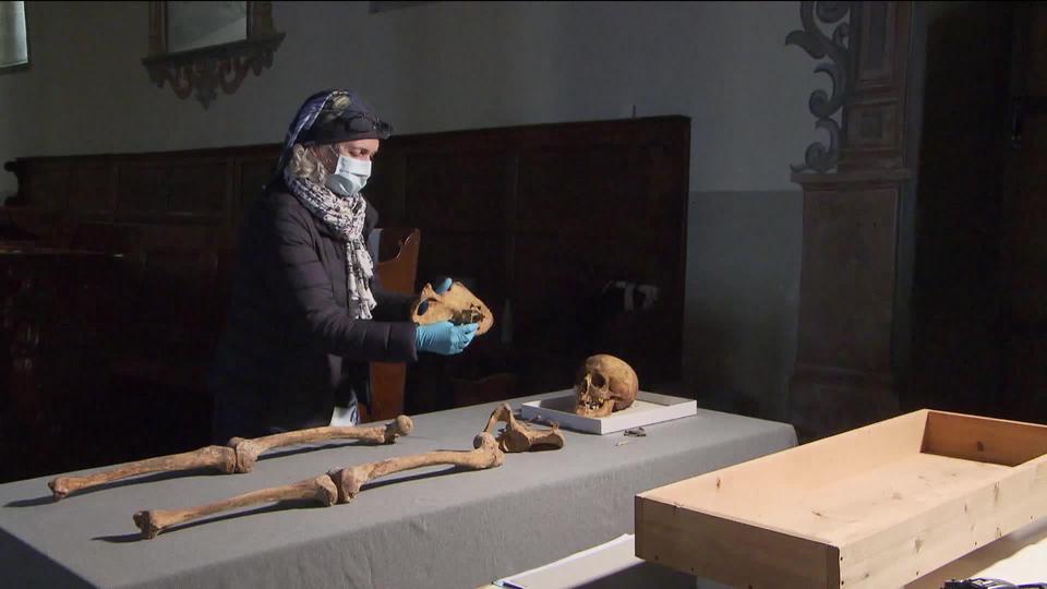 La reine Berthe : ce que cache son tombeau