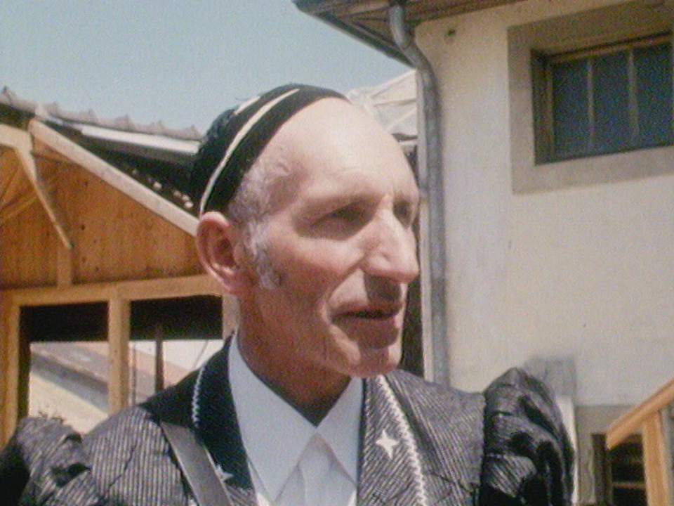 Bernard Bovet, armailli et neveu de l'abbé Joseph Bovet, 1971