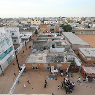 Vue aérienne d'un quartier de Dakar au Sénégal [CC by SA 2.0 Generic - mostroneddo]