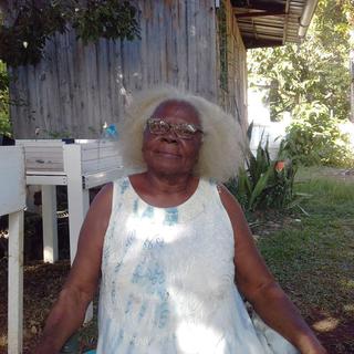 Une ancienne ouvrière agricole en Martinique. [RTS - Cécile Raimbeau]