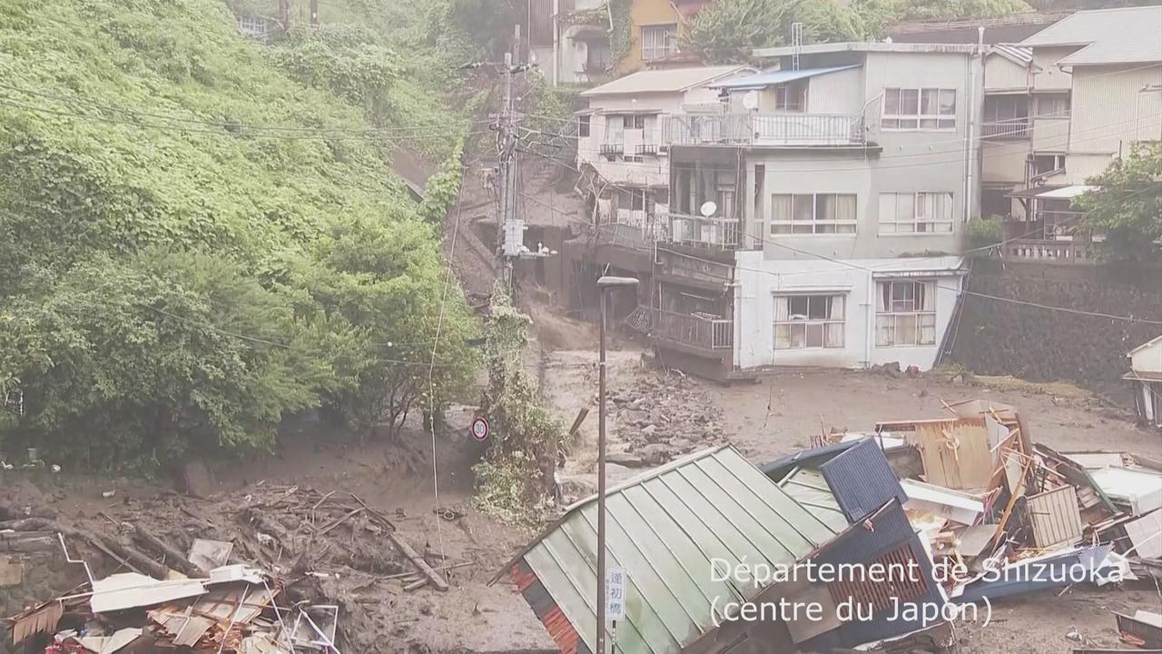 Au Japon, deux morts et 20 disparus après des glissements de terrain