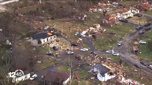 Des tornades aux Etats-Unis ont fait plus de 80 morts et causé des dégâts d'une ampleur historique.