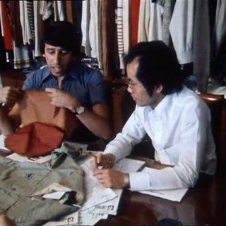 Beaucoup d'entreprises suisses font directement leur commande de vêtement à Hong Kong - [capture d'écran du Temps Présent du 01.12.1977/RTS]