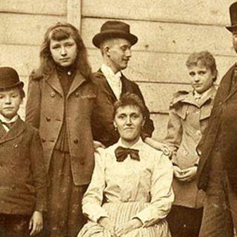 famille Dvorak aux USA en 1892 [famille Dvorak aux USA en 1892]