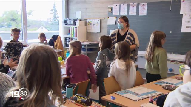 Le canton de Neuchâtel fait le bilan de 10 ans de classes bilingues français-allemand