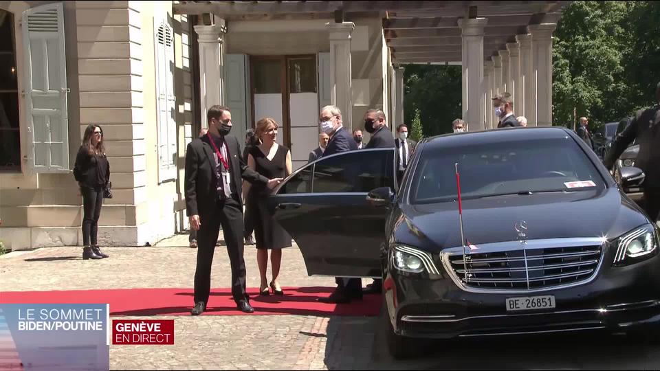 Arrivée de Guy Parmelin à la villa du parc La Grange