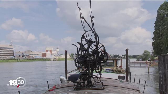 Un bateau traverse l’Europe pour fêter les 25 ans du musée Tinguely