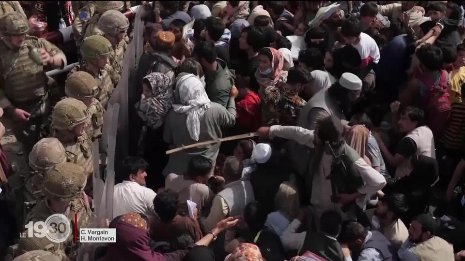 Le chaos règne toujours à l'aéroport de Kaboul une semaine après la victoire des talibans