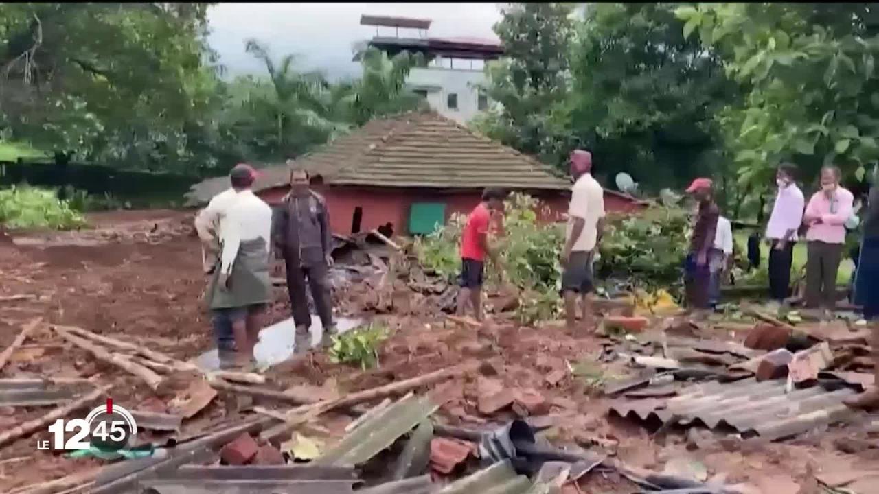 En Inde, les secours cherchent encore des survivants suite à des pluies torrentielles et un glissement de terrain