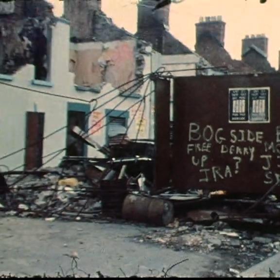 Le Bogside [capture d’écran du Temps présent 21.10.1971 - RTS]