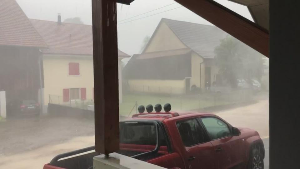 De forte pluies s'abattent sur l'Ajoie (vidéo: Jordan Voisard)