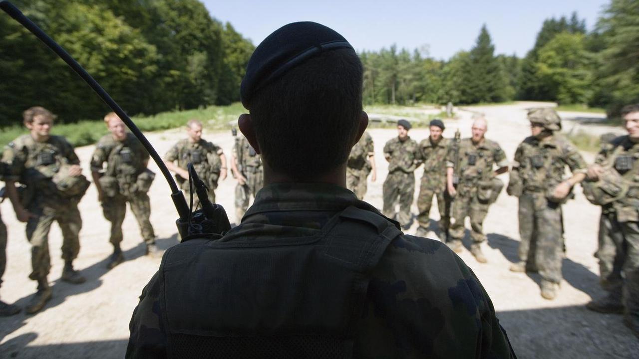 Quelques membres de l'armée suisse. [Keystone - Martin Ruetschi]