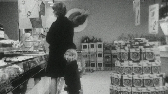 Technique de vente à la Migros en 1969. [RTS]