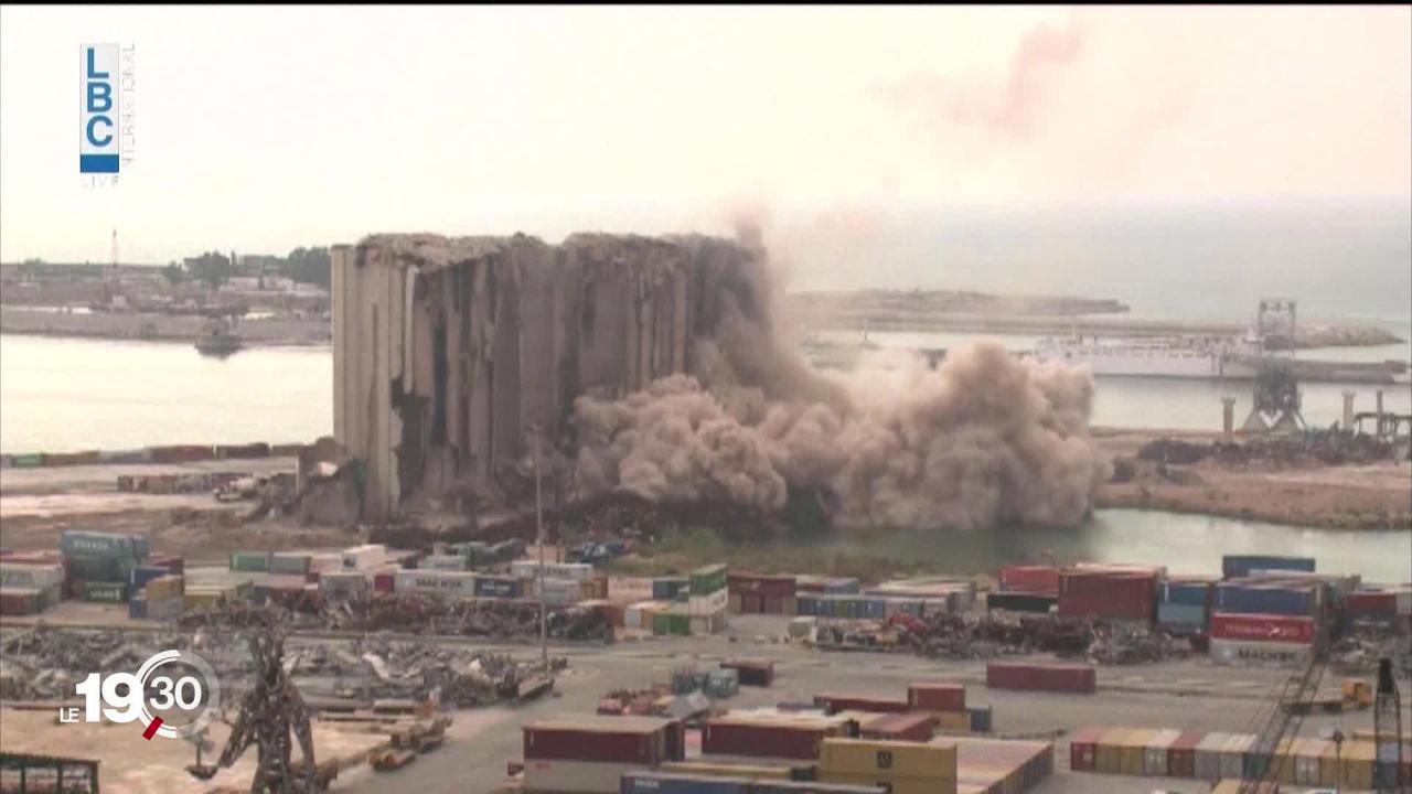 Au Liban, des silos à grains se sont effondrés dans le port industriel de Beyrouth