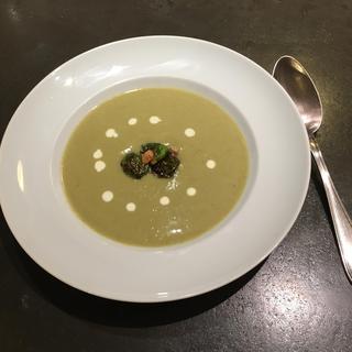 La soupe aux chous de Bruxelles [Pierre-Etienne Joye / RTS]