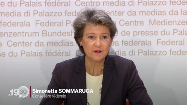 Simonetta Sommaruga quittera le Conseil fédéral en décembre. Elle invoque des raisons liées à l’état de santé de son mari.