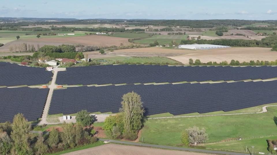 France TV - Des panneaux photovoltaïques dans les exploitations agricoles