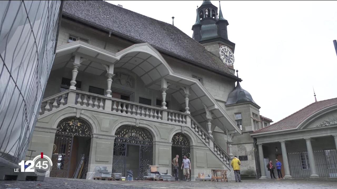 La restauration du bâtiment historique de l’Hôtel cantonal de Fribourg saluée par les députés du canton