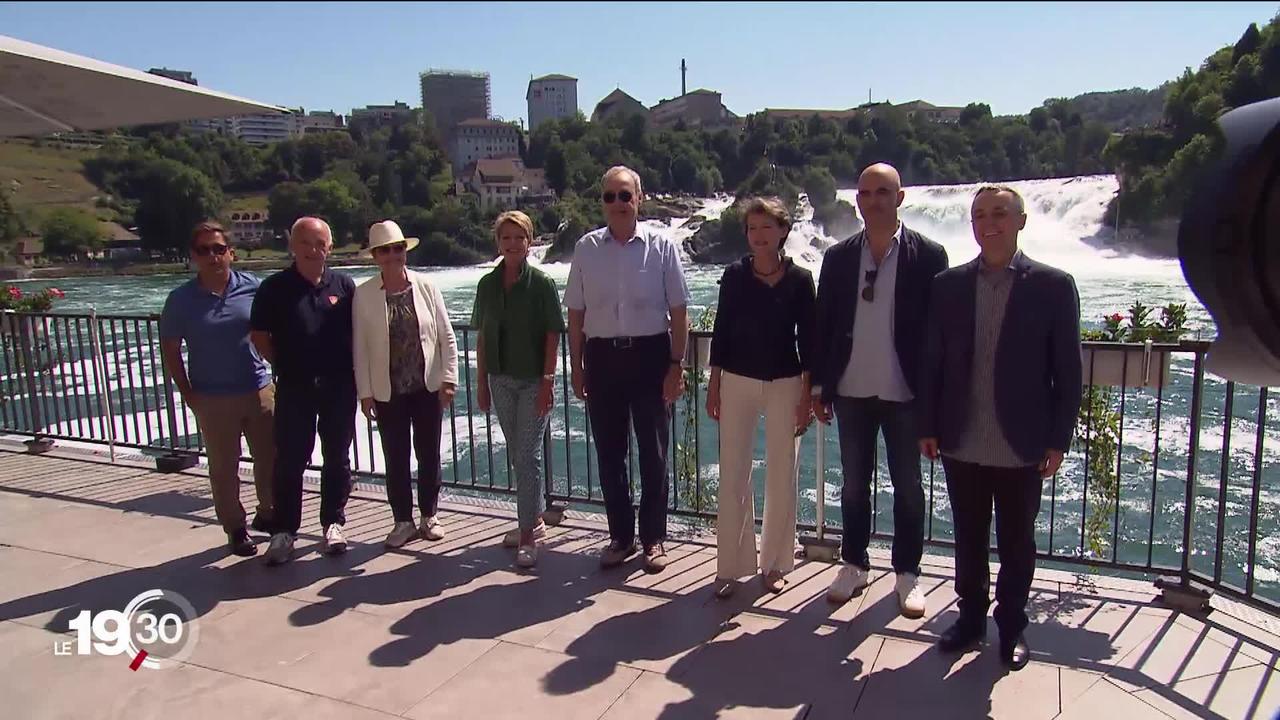 Le Conseil fédéral en excursion dans le canton de Schaffhouse pour visiter les chutes du Rhin et rencontrer la population