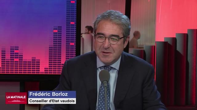 Les enseignants vaudois lancent une pétition pour freiner l'école numérique: interview de Frédéric Borloz