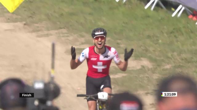Les Gets (FRA), cross-country messieurs: Nino Schurter (SUI) remporte le titre mondial !