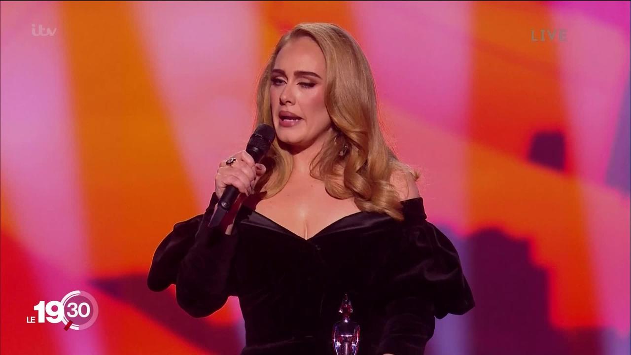 La chanteuse britannique Adele rafle les plus prestigieuses récompenses aux "Brit Awards"