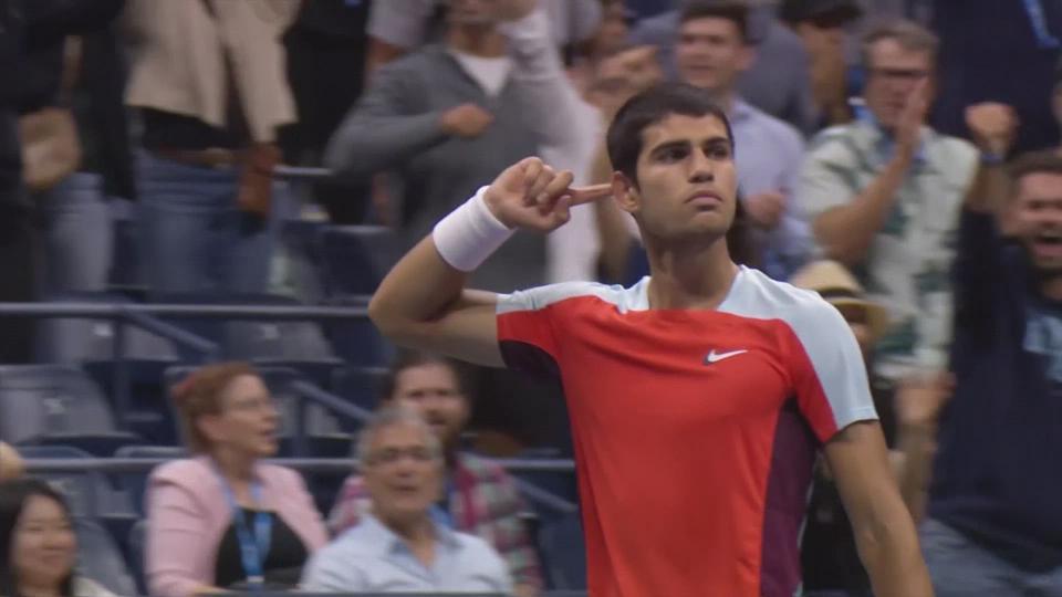 US Open, 1-4: C.Alcaraz (ESP-3) - J.Sinner (ITA) 6-3 6-7 6-7 7-5 6-3. L'Espagnol remporte un duel épique