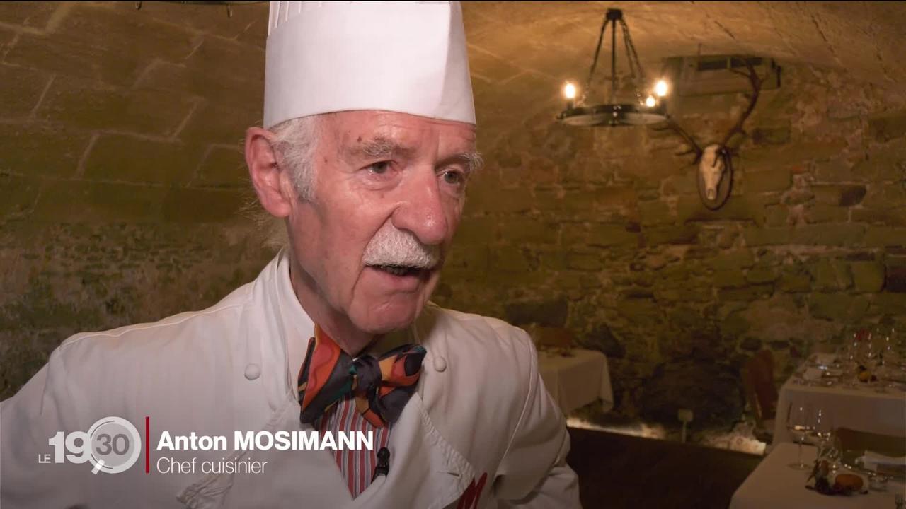 Le chef Anton Mosimann, qui a cuisiné pour la reine Elisabeth, est de passage dans le canton de Fribourg