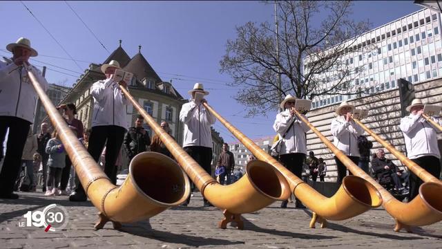 L'Assemblée annuelle de Cor des Alpes s'achève avec un concert en pleine ville de Fribourg