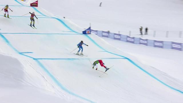 Idre Fjäll (SUE), petite finale dames: Sanna Luedi (SUI) chute avant la fin et termine dernière de sa course