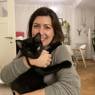 Famille d’accueil pour des chats [Isabelle Fiaux/ RTS]