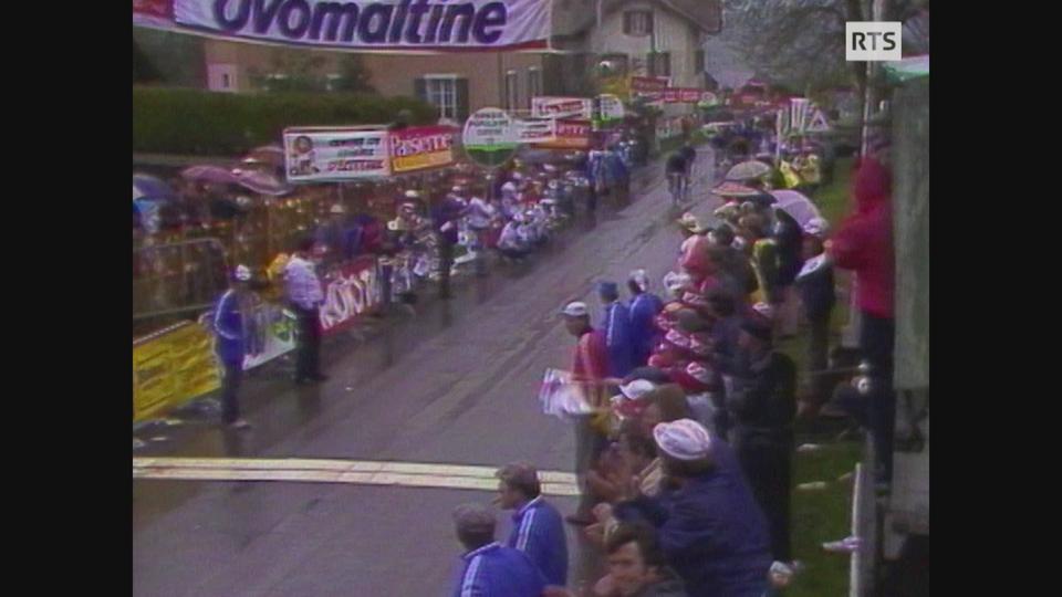 Tour de Romandie 1982: le village d'Ecoteaux accueille la boucle romande