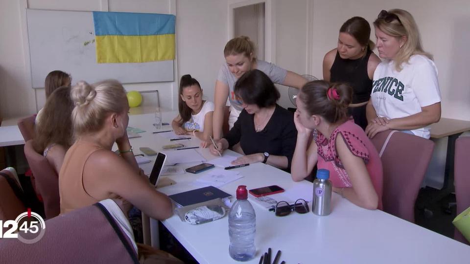 Les centres de formation ouvrent leur porte aux réfugiés ukrainiens en Suisse. [RTS]