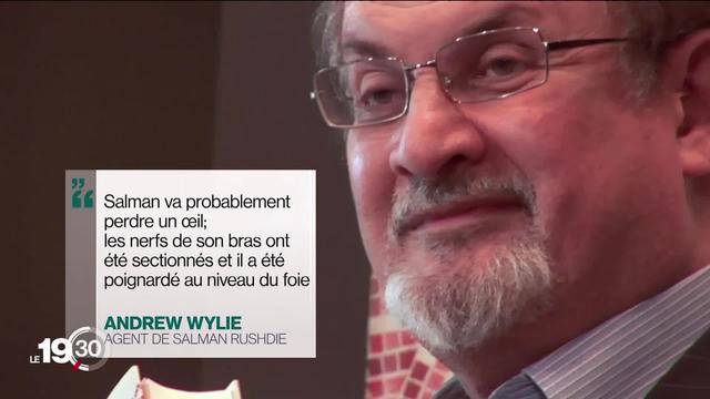 L'écrivain britannique Salman Rushdie, poignardé vendredi à New York, est entre la vie et la mort